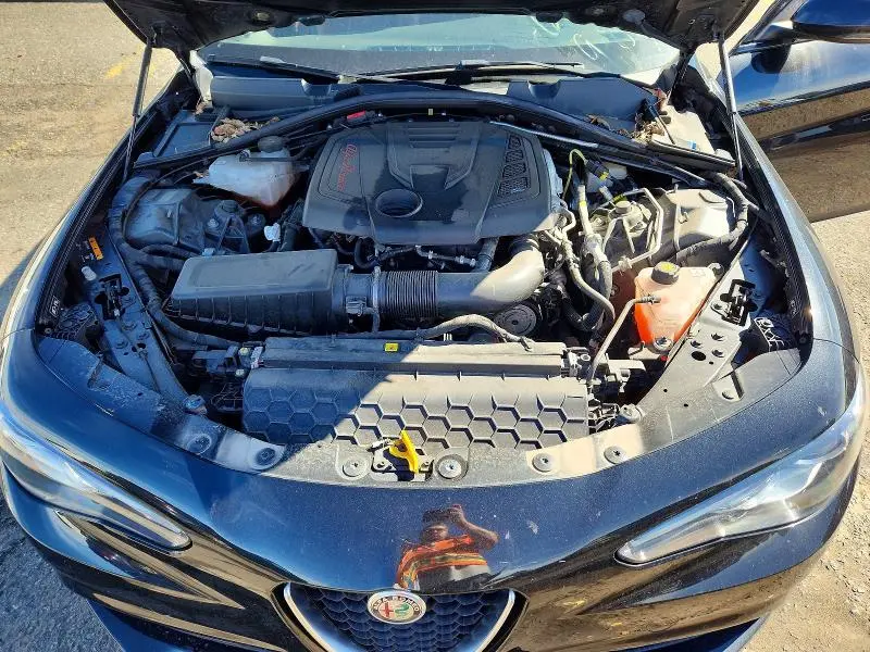 2020 ALFA ROMEO GIULIA TI  
