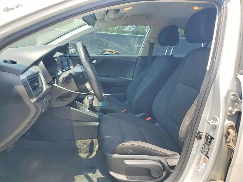 2020 KIA RIO LX  