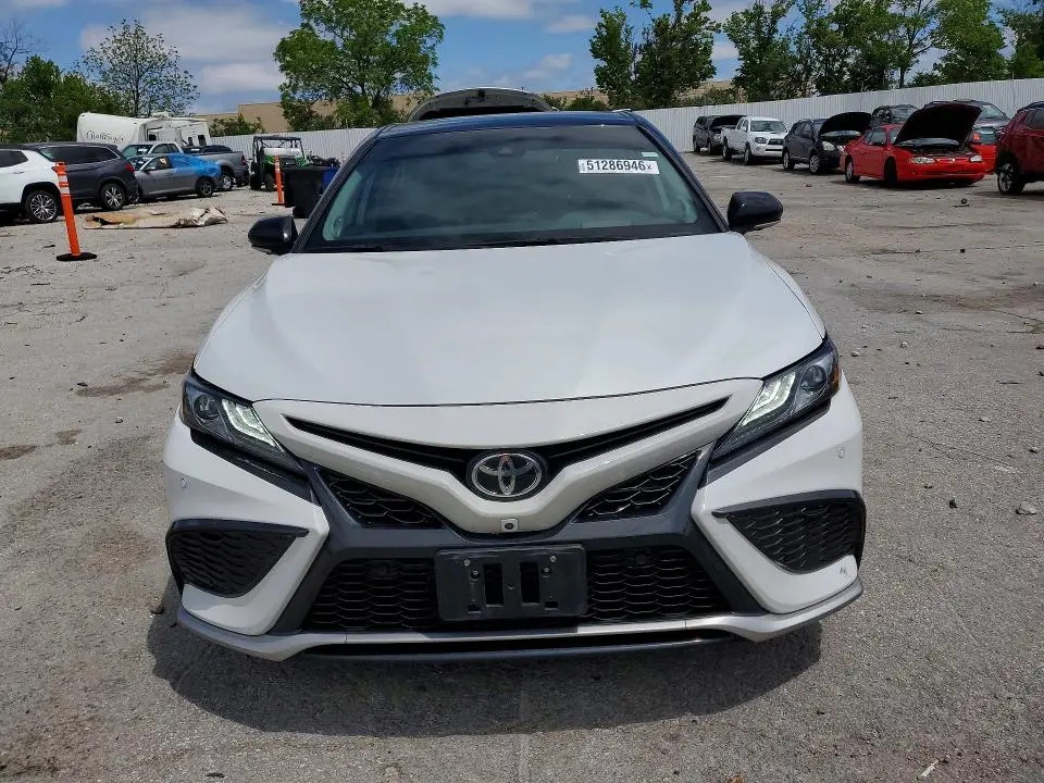 2021 TOYOTA CAMRY XSE V6  