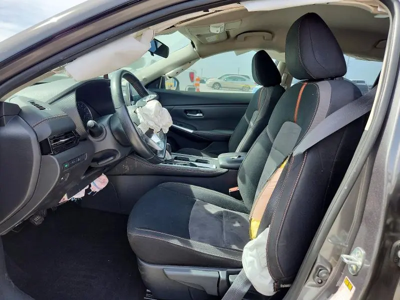 2021 NISSAN SENTRA SR  