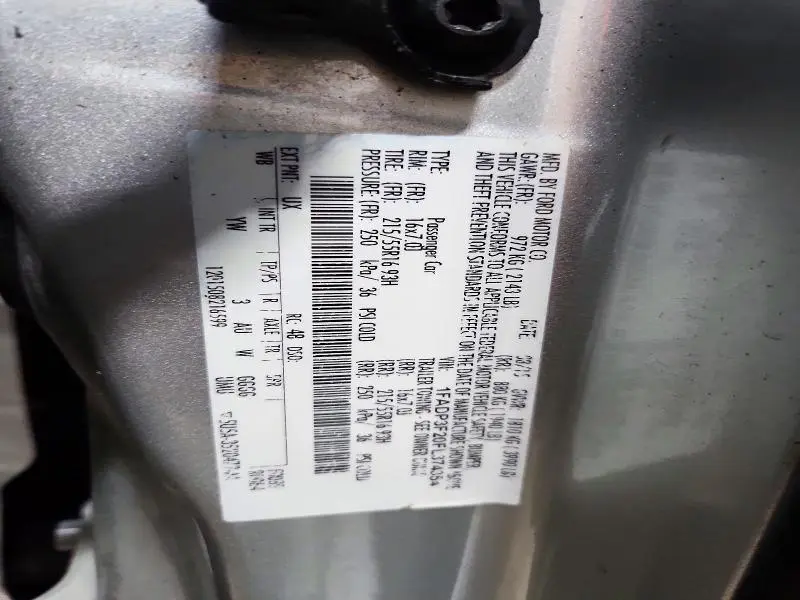 2015 FORD FOCUS SE  