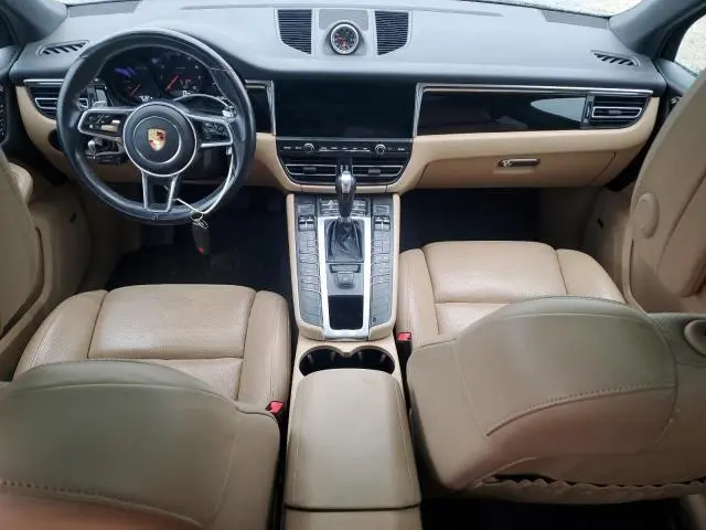2020 PORSCHE MACAN   