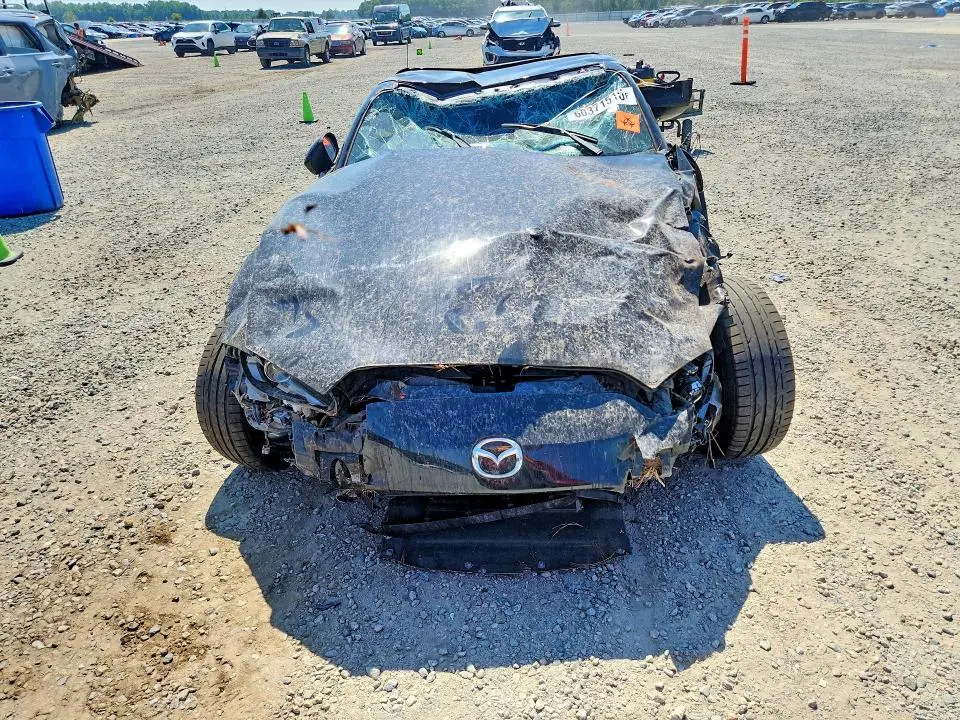 2025 MAZDA MX-5 MIATA GRAND TOURING  