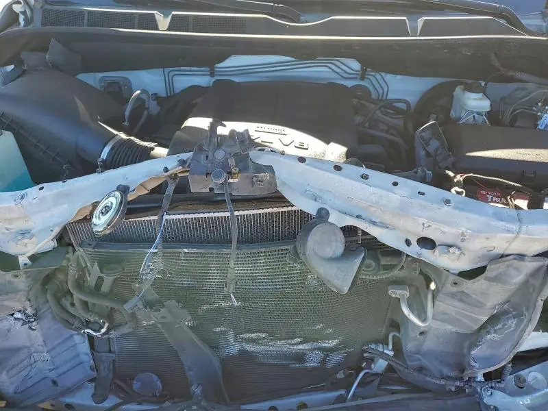 2015 TOYOTA TUNDRA CREWMAX SR5  