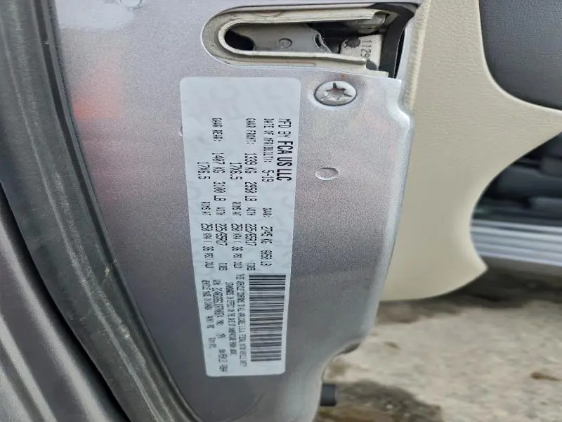 2019 DODGE GRAND CARAVAN SE  