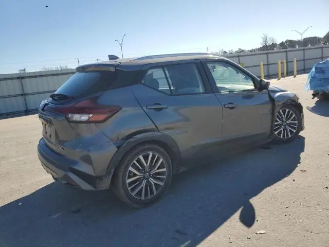 2021 NISSAN KICKS SV  