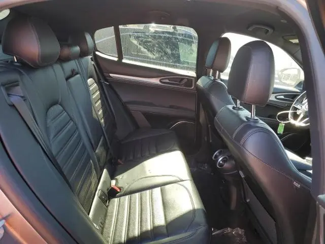 2018 ALFA ROMEO STELVIO TI SPORT  