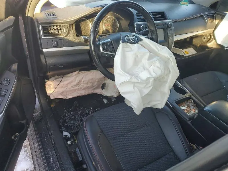 2016 TOYOTA CAMRY   