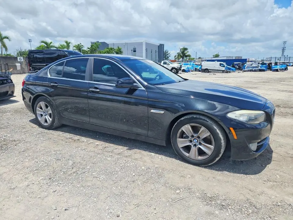 2013 BMW 528 I  