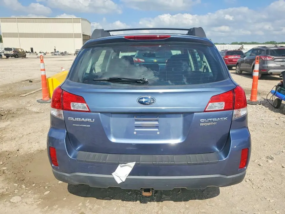 2013 SUBARU OUTBACK 2.5I  