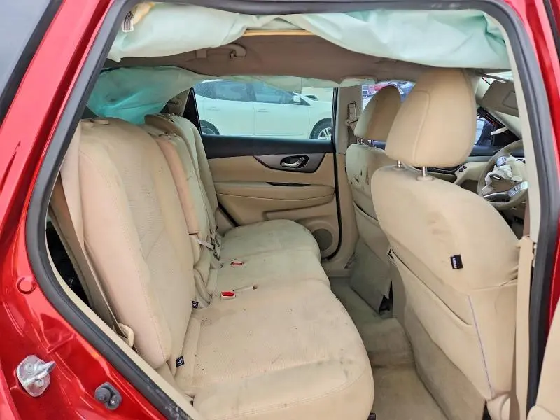 2015 NISSAN ROGUE S  