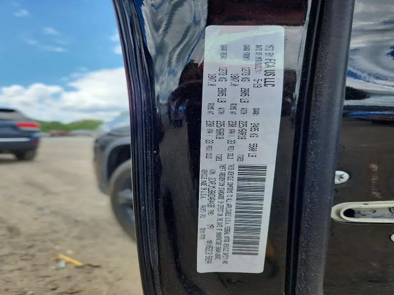 2019 JEEP CHEROKEE LATITUDE PLUS  