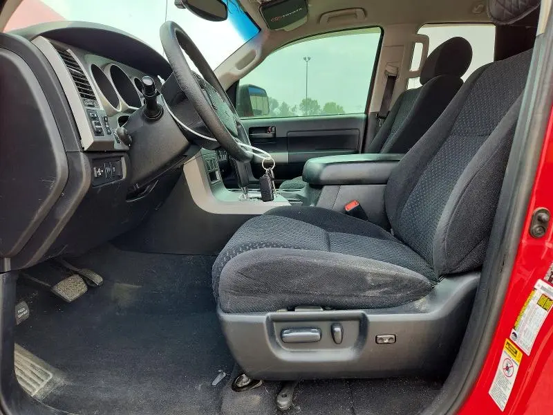 2011 TOYOTA TUNDRA DOUBLE CAB SR5  