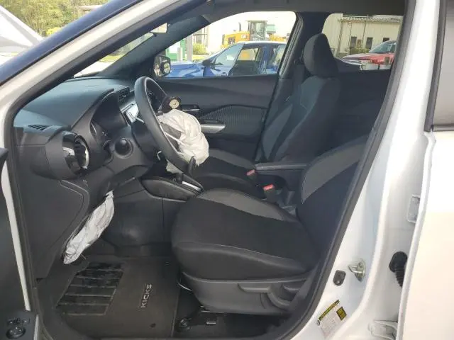 2019 NISSAN KICKS S  