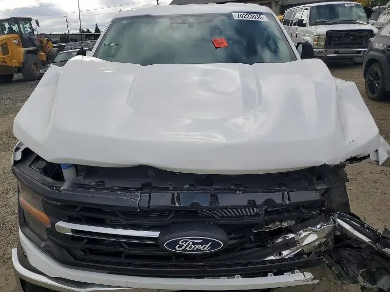 2024 FORD F150 XLT  