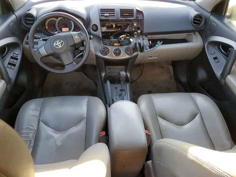 2011 TOYOTA RAV4 BASE  