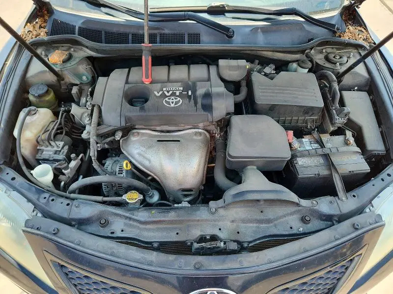 2010 TOYOTA CAMRY BASE  