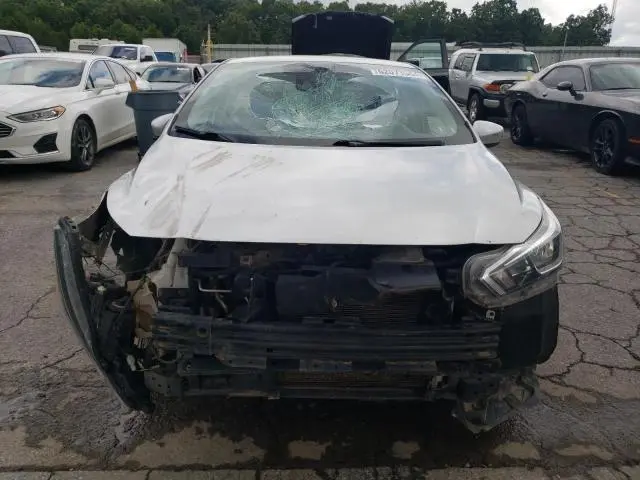 2020 NISSAN VERSA SV  