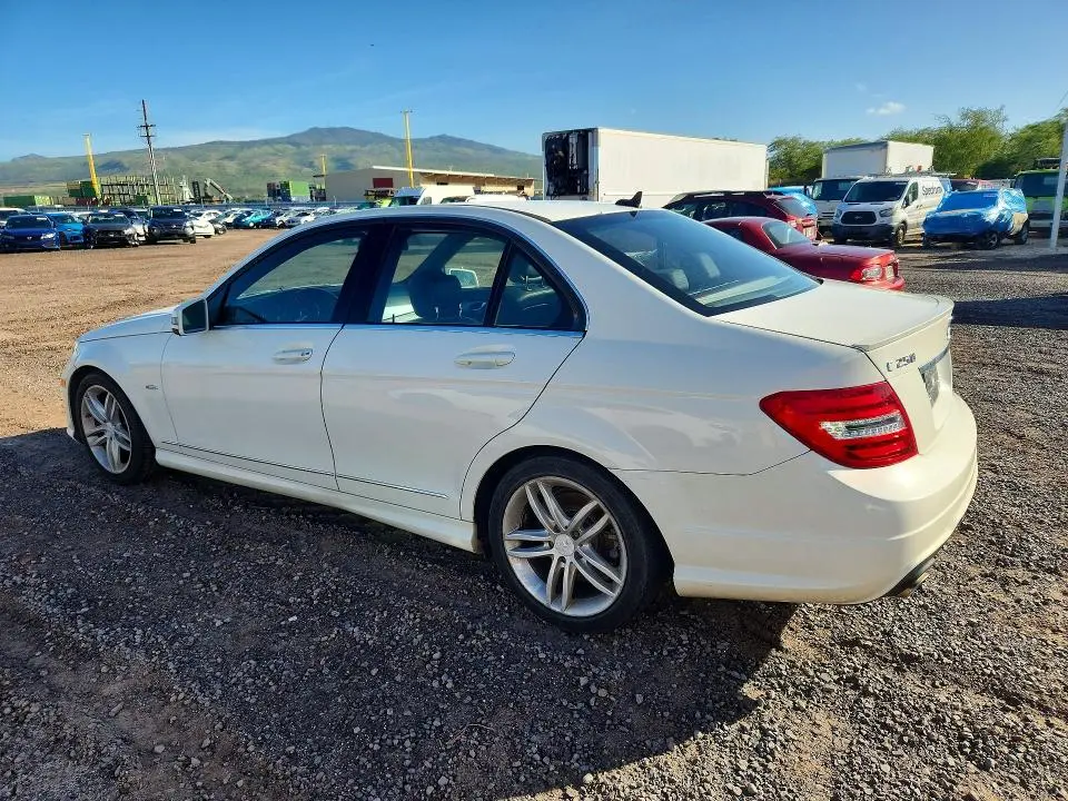 2012 MERCEDES-BENZ C 250  