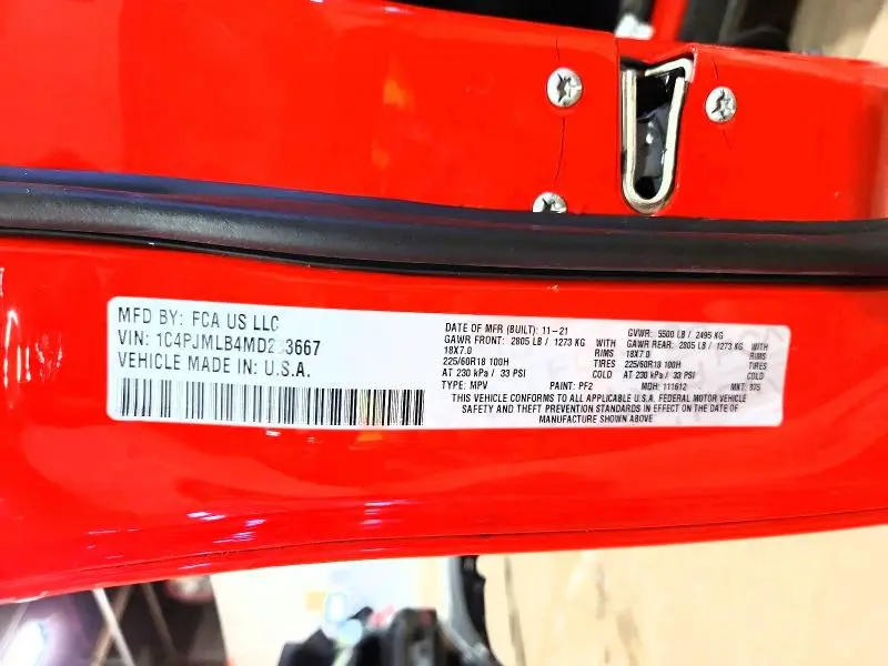 2021 JEEP CHEROKEE LATITUDE PLUS  