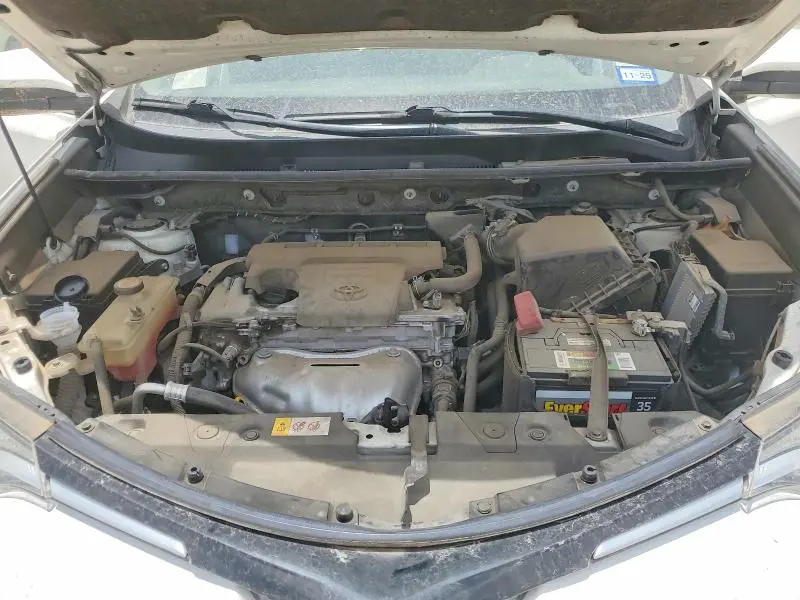 2017 TOYOTA RAV4 XLE  