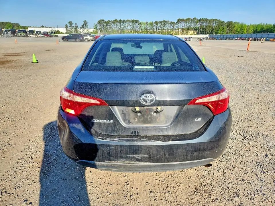 2018 TOYOTA COROLLA LE  