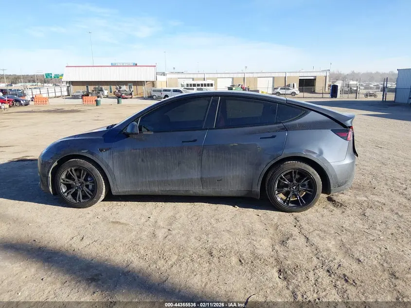 2022 TESLA MODEL Y LONG RANGE DUAL MOTOR ALL-WHEEL DRIVE