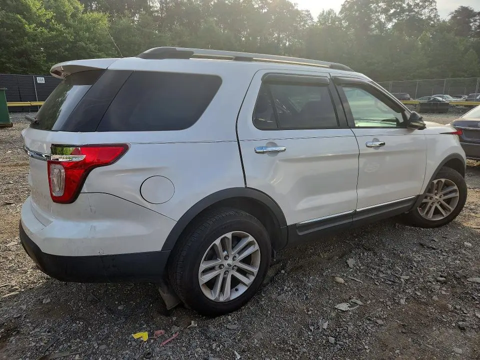 2013 FORD EXPLORER XLT  