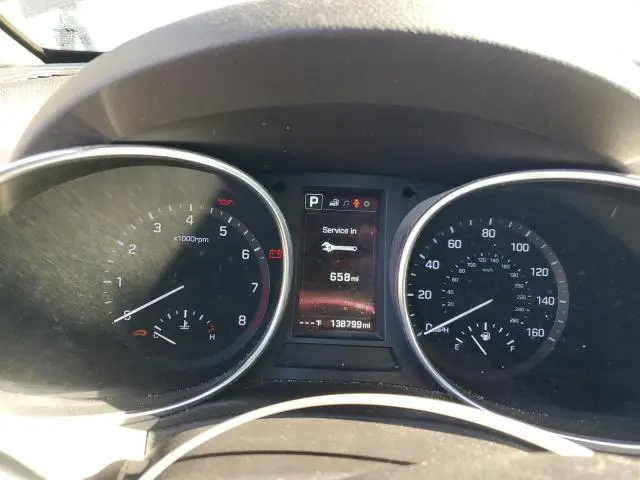 2018 HYUNDAI SANTA FE SE  