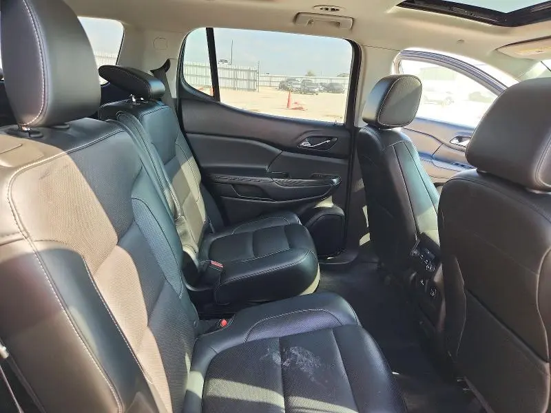 2017 GMC ACADIA SLT-1  