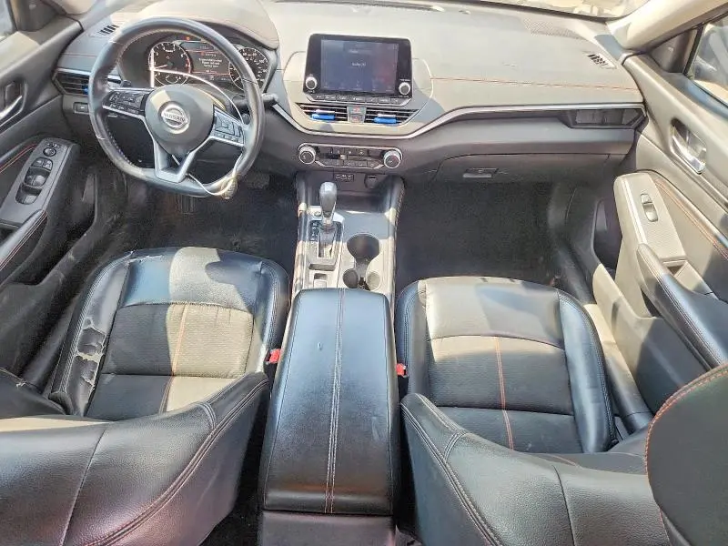 2021 NISSAN ALTIMA SR  