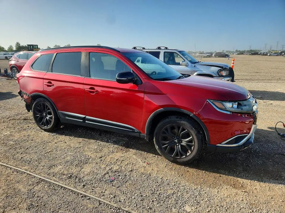 2018 MITSUBISHI OUTLANDER SE  
