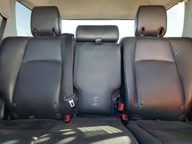 2011 TOYOTA 4RUNNER SR5  