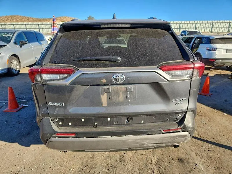 2022 TOYOTA RAV4 LIMITED  