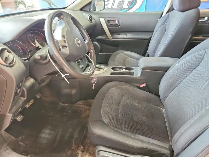 2011 NISSAN ROGUE S  