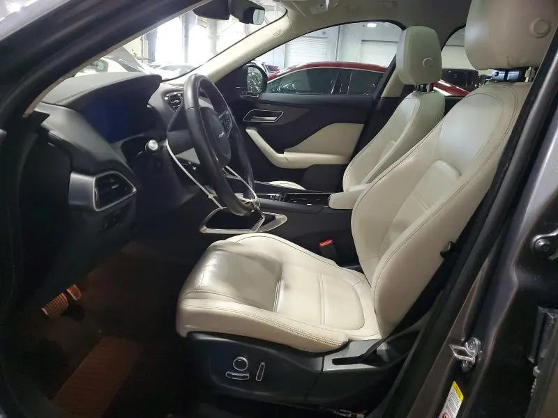 2019 JAGUAR F-PACE PRESTIGE  