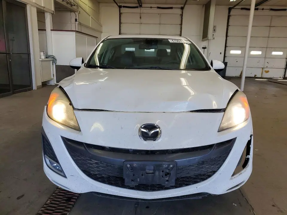 2010 MAZDA 3 S  