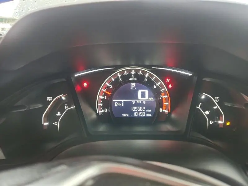 2016 HONDA CIVIC LX  