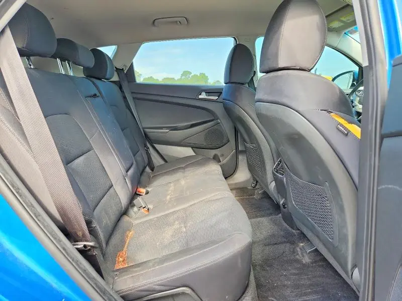 2020 HYUNDAI TUCSON SEL  