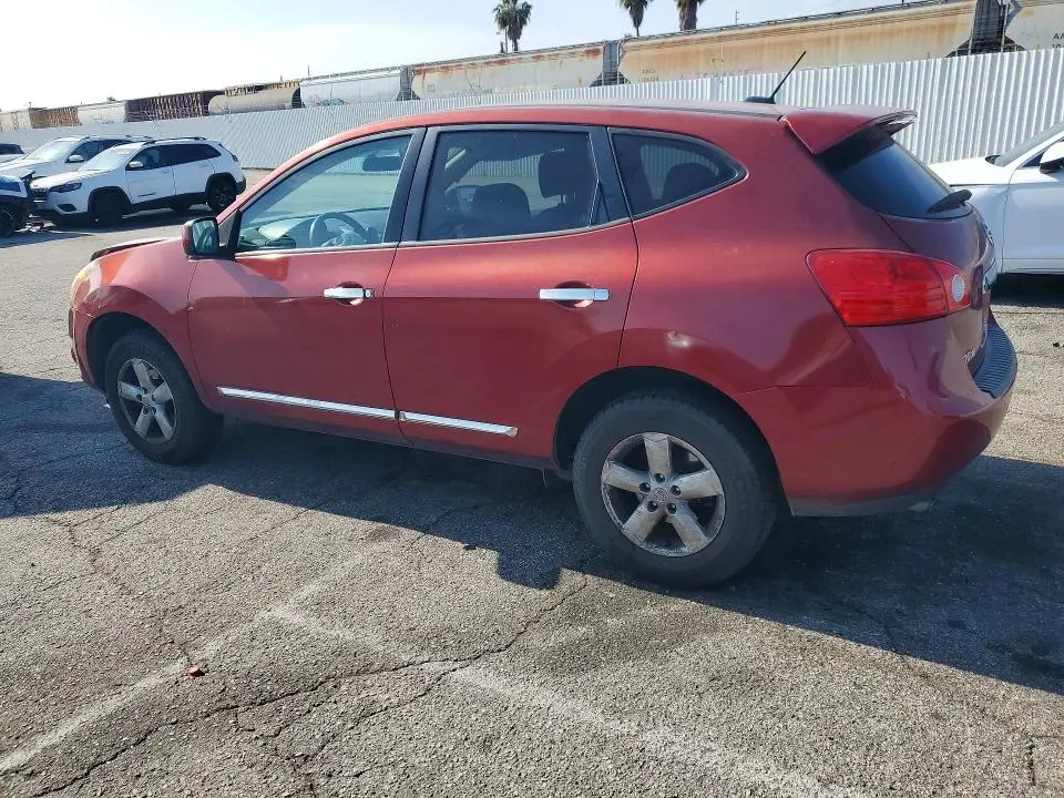 2013 NISSAN ROGUE S  