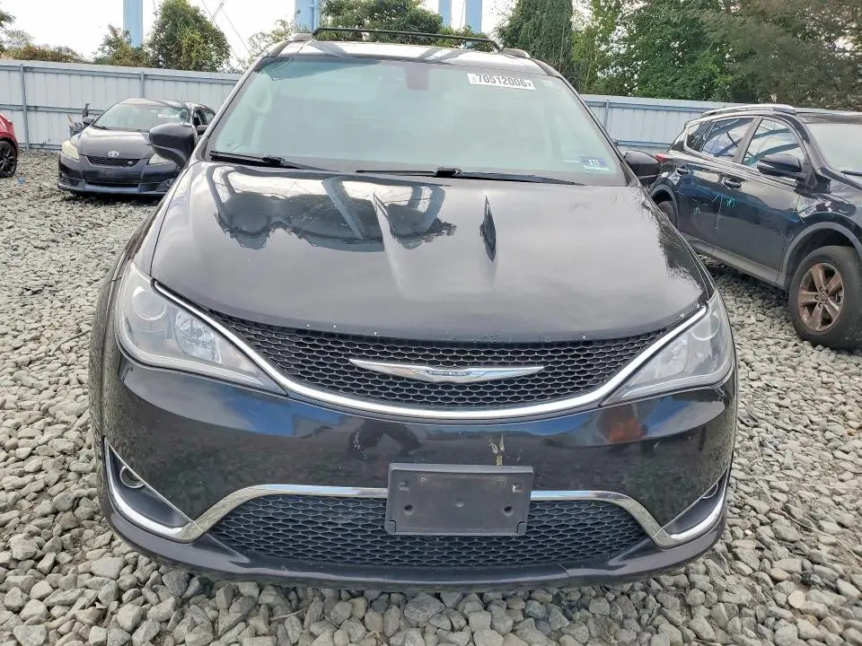 2017 CHRYSLER PACIFICA TOURING L PLUS  