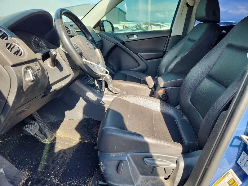 2017 VOLKSWAGEN TIGUAN S  