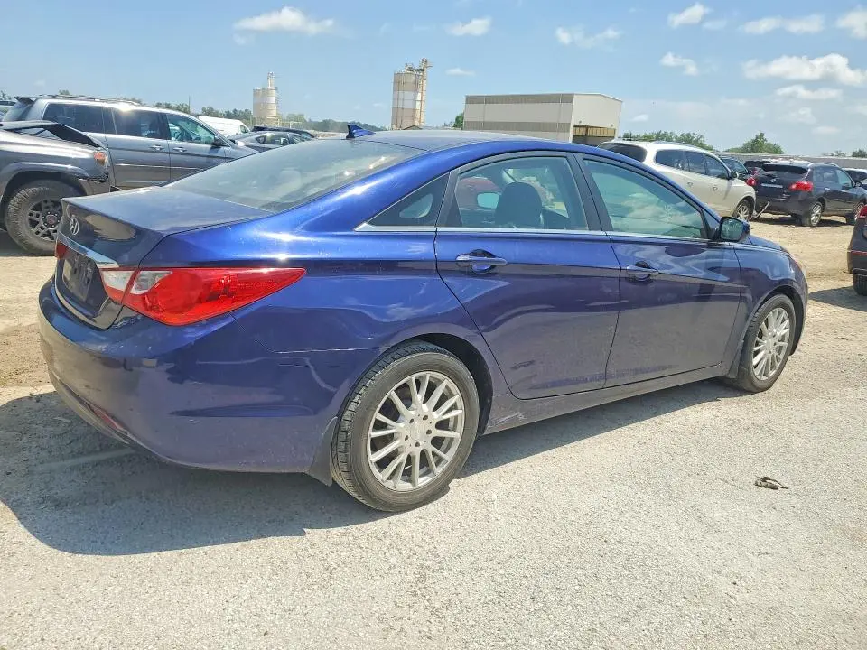 2012 HYUNDAI SONATA GLS  