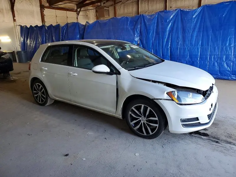 2016 VOLKSWAGEN GOLF S/SE  