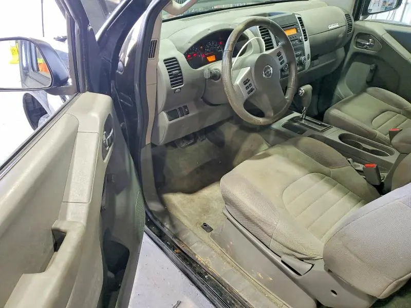 2016 NISSAN FRONTIER S  