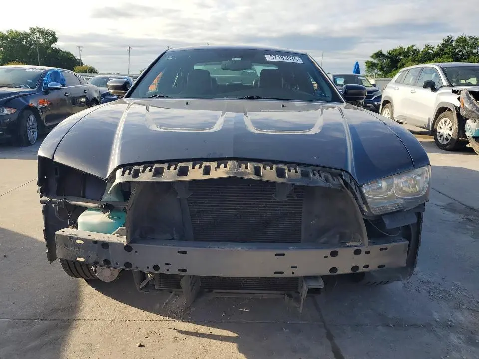 2014 DODGE CHARGER SE  