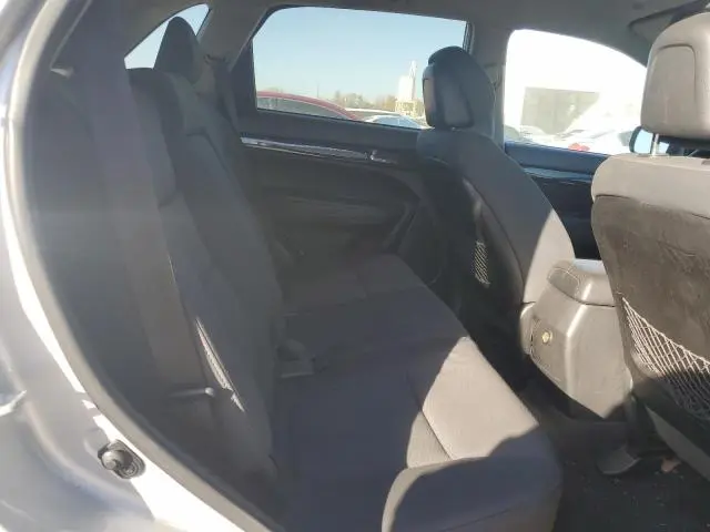 2012 KIA SORENTO BASE  