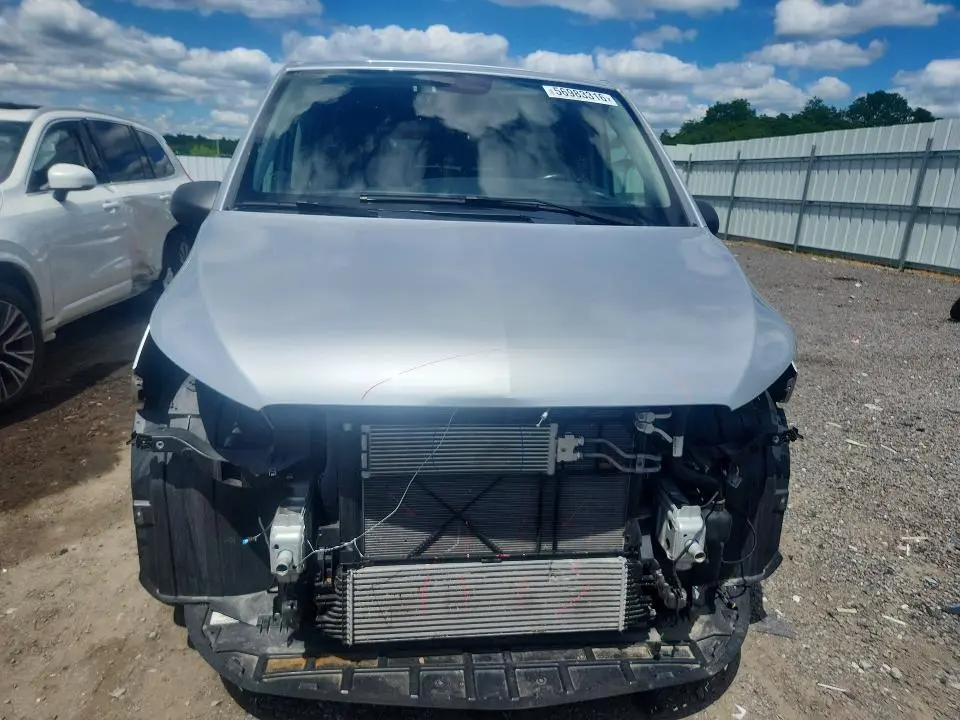 2021 MERCEDES-BENZ METRIS   