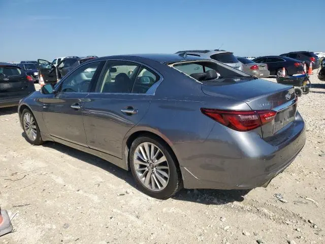 2021 INFINITI Q50 LUXE  