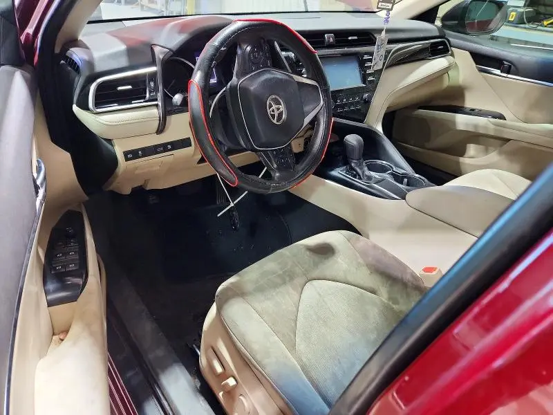 2018 TOYOTA CAMRY LE  